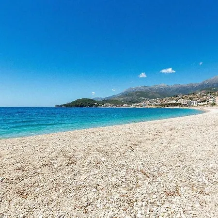 Potam'sea Bliss 31- Front, Sun Beds & Parking Himare