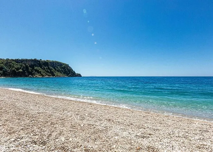 Potam'sea Bliss 31- Front, Sun Beds & Parking * Himara